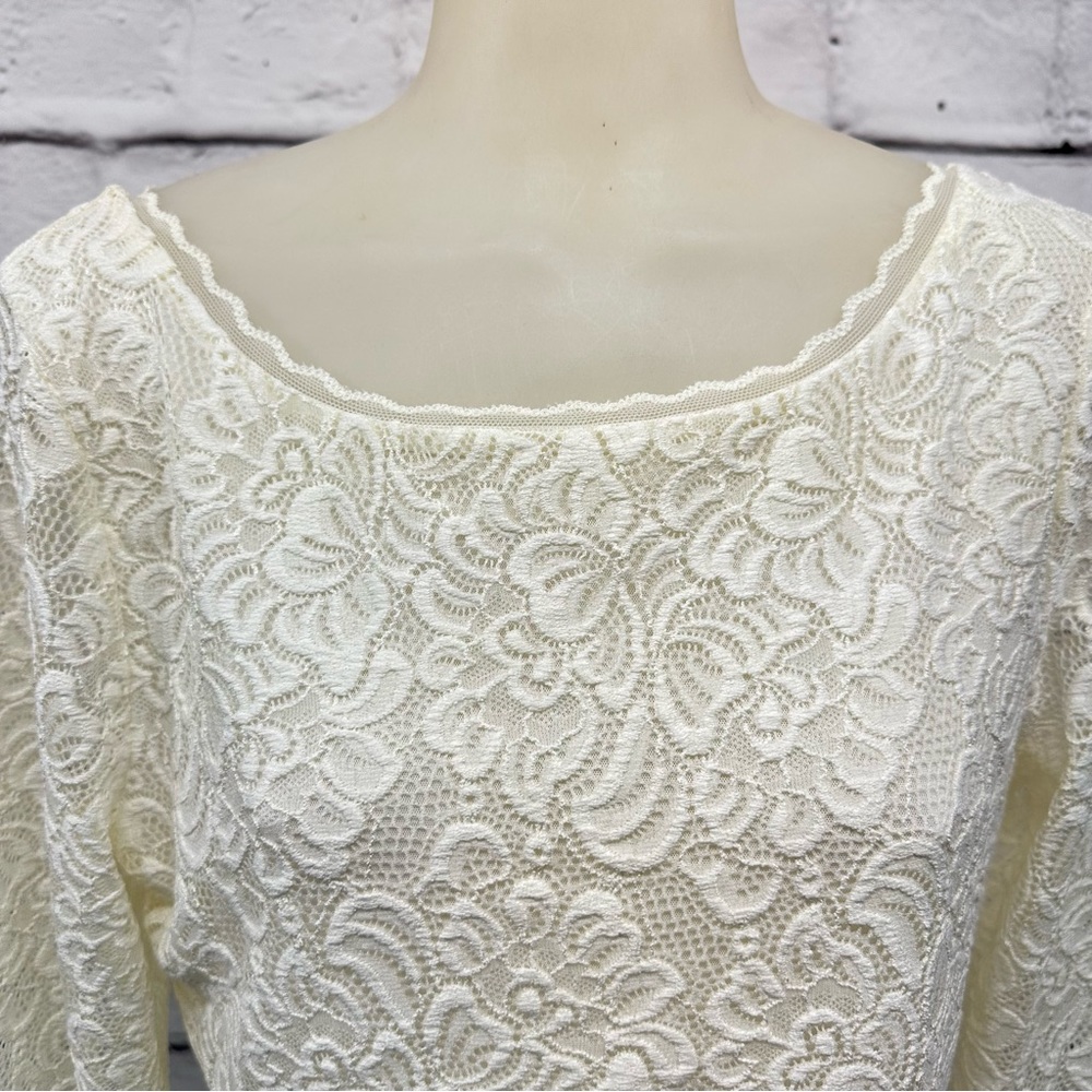 WHITE HOUSE BLACK MARKET Blouse Size L Long Sleeve Lace Lined Round Back… - Picture 6 of 15